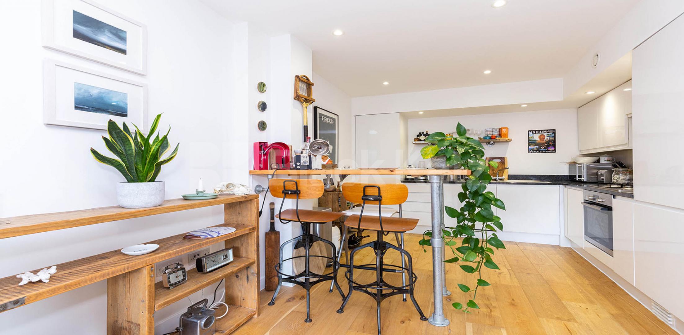 			1 Bedroom, 1 bath, 1 reception Apartment			 Mare Street, Hackney / London Fields 